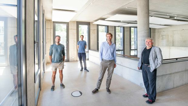 Prof. Dr. Tim Landgraf, Jannis Hülsen, Dr. Sebastiaan Meijsing und Moderator Thomas Prinzler (v.l.n.r.) Foto: rbb/Gundula Krause